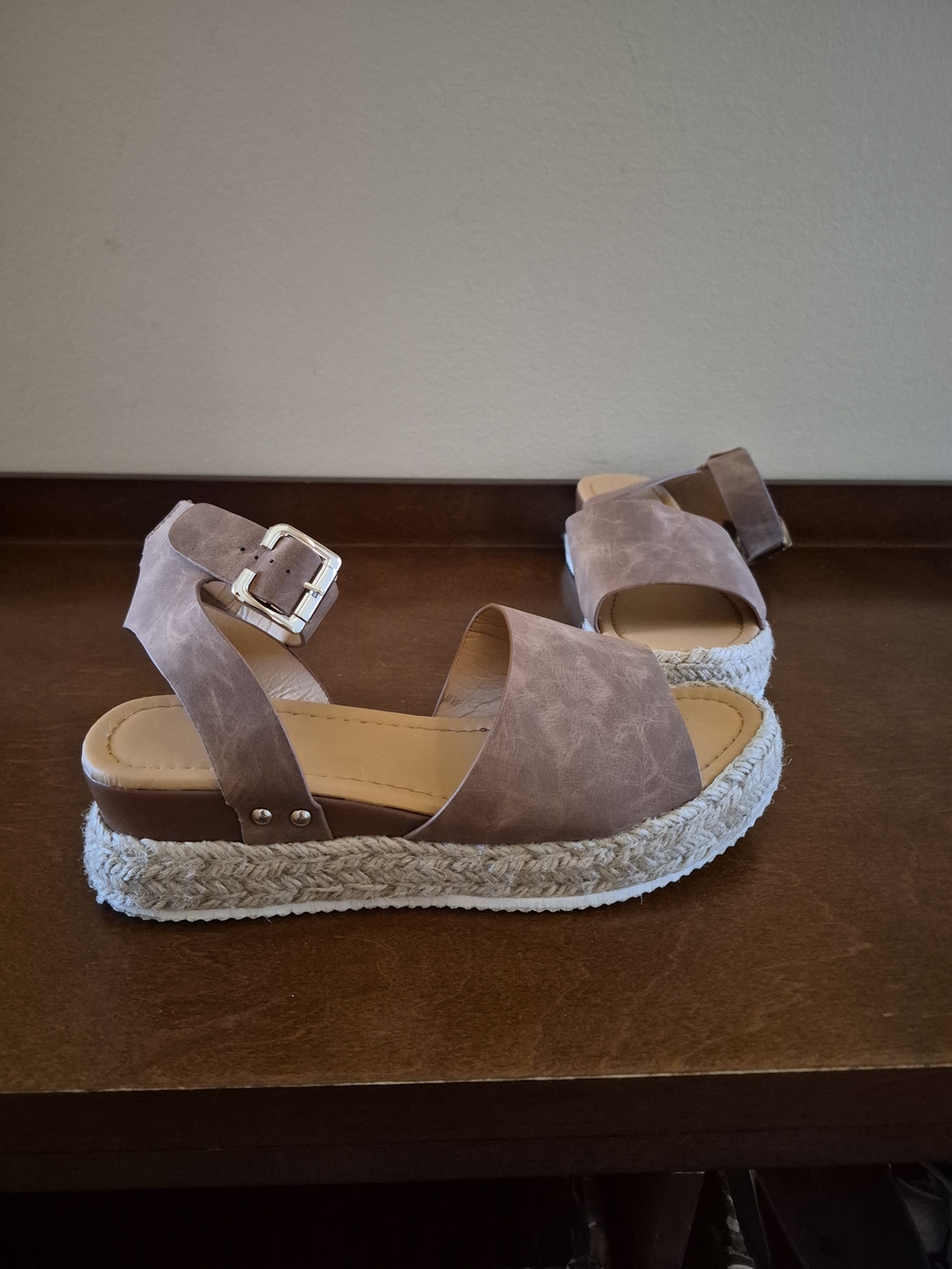 Women’s Taupe Espadrille Platform Sandals - Stylish Summer Slide